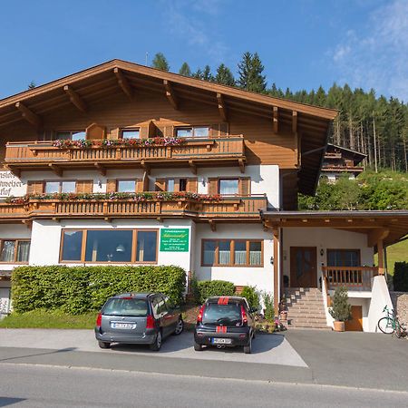 Pension Schweizerhof Waidring Extérieur photo