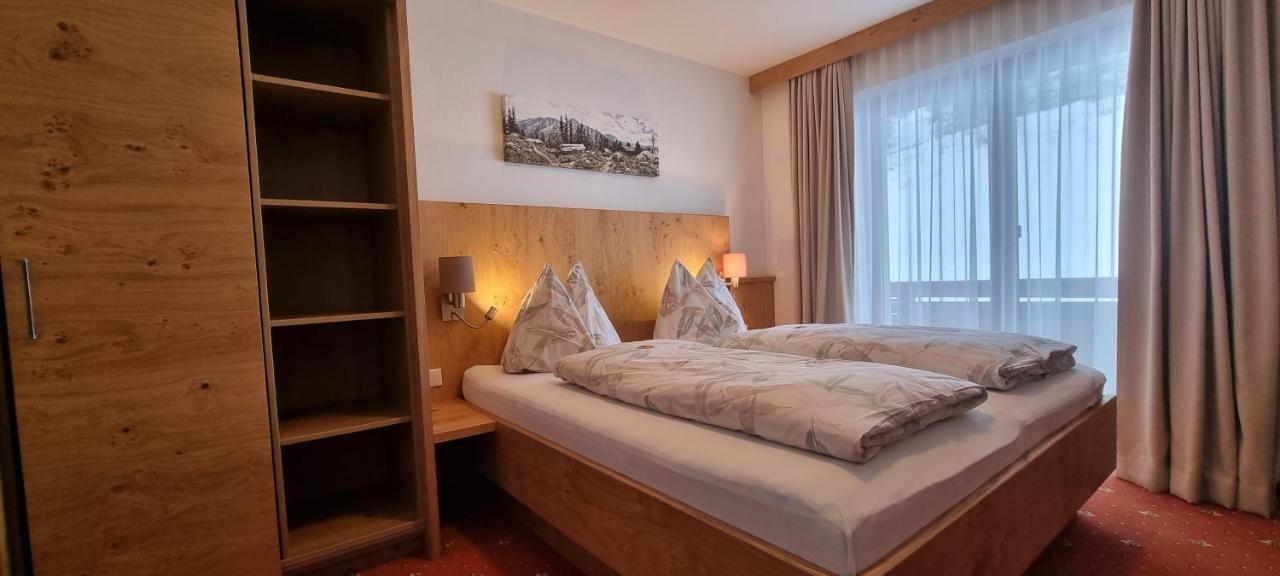 Pension Schweizerhof Waidring Extérieur photo
