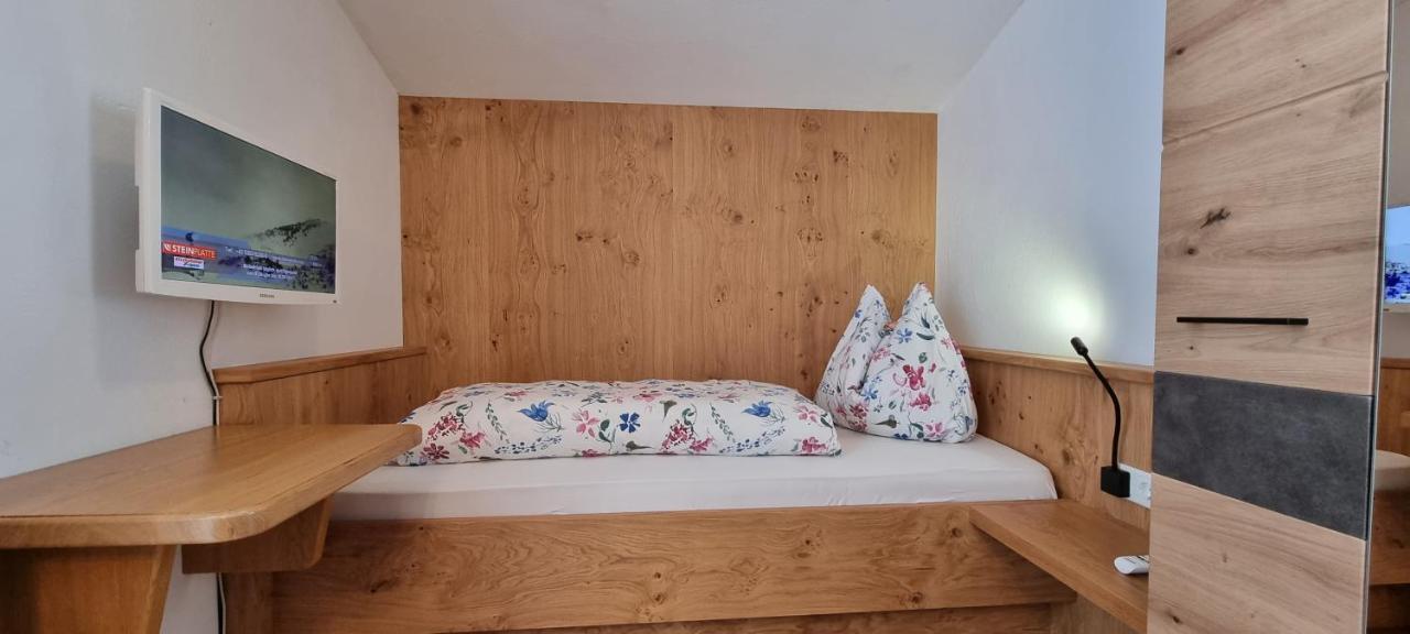 Pension Schweizerhof Waidring Extérieur photo