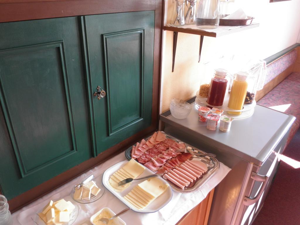 Pension Schweizerhof Waidring Extérieur photo